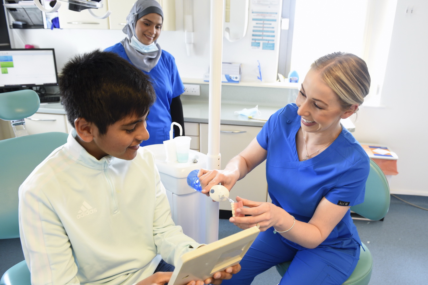 Liverpool photographer works at a dentist